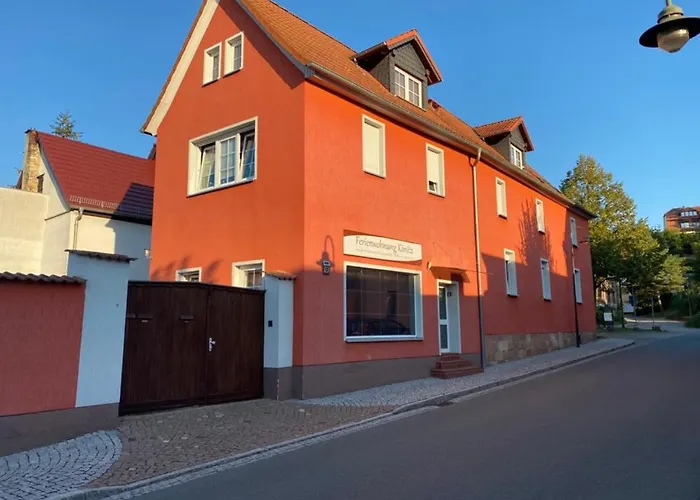 Koenitz, Ricarda * Naumburg (Saale)